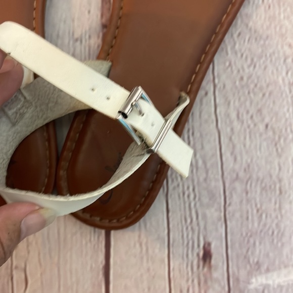 Womens Flat Sandals - Picture 8 of 9